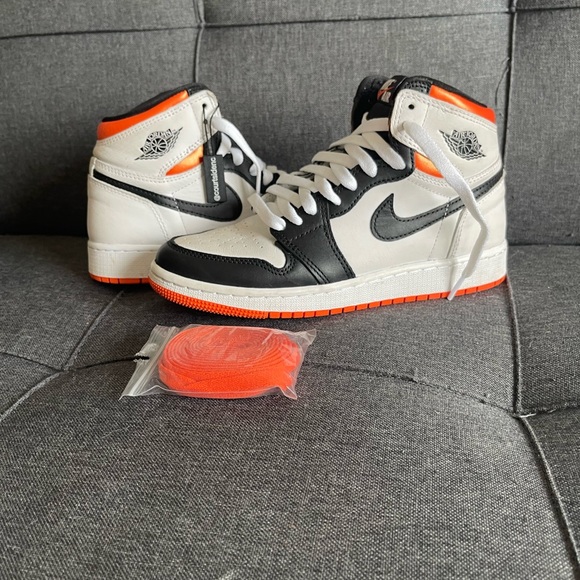 Jordan Other - Jordan 1 Retro High OG Electro Orange Sneaker